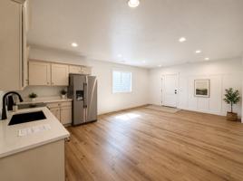 featured image of 153 W Autumn Blaze Dr #B