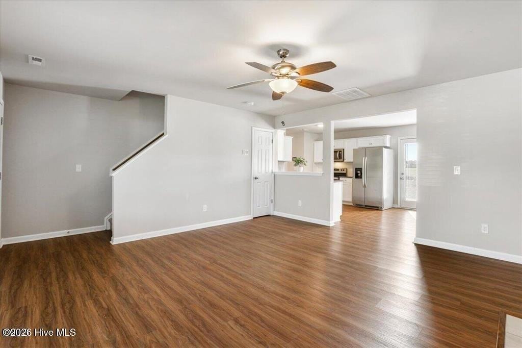 123 Highland Park Dr - Photo 5 of 20