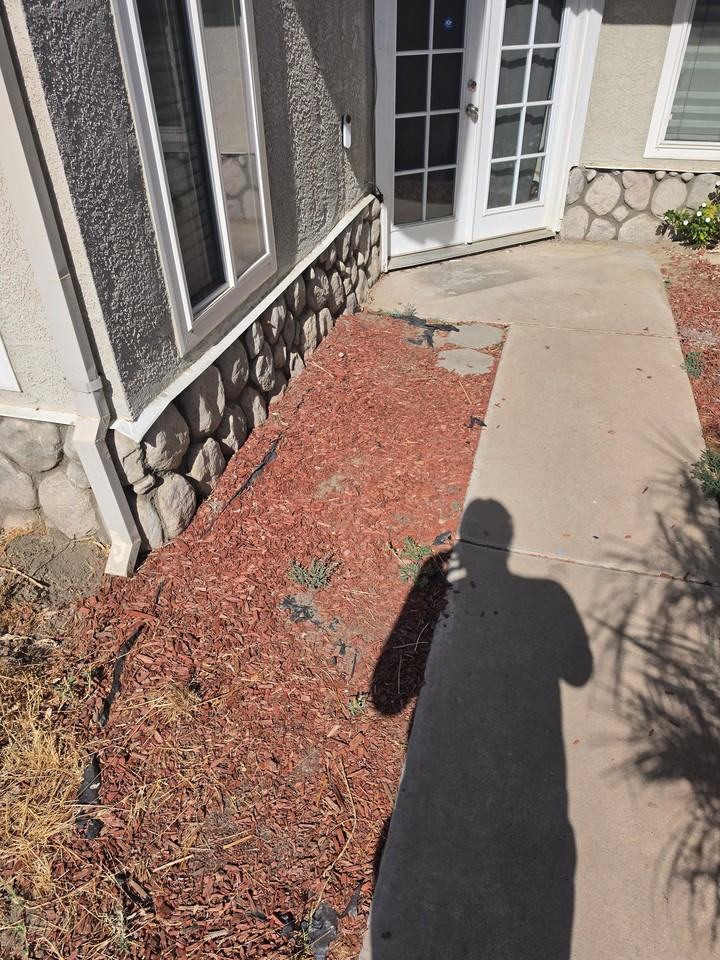 668 Kesha Ct - Photo 3 of 6
