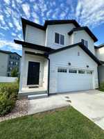 featured image of 1121 E St