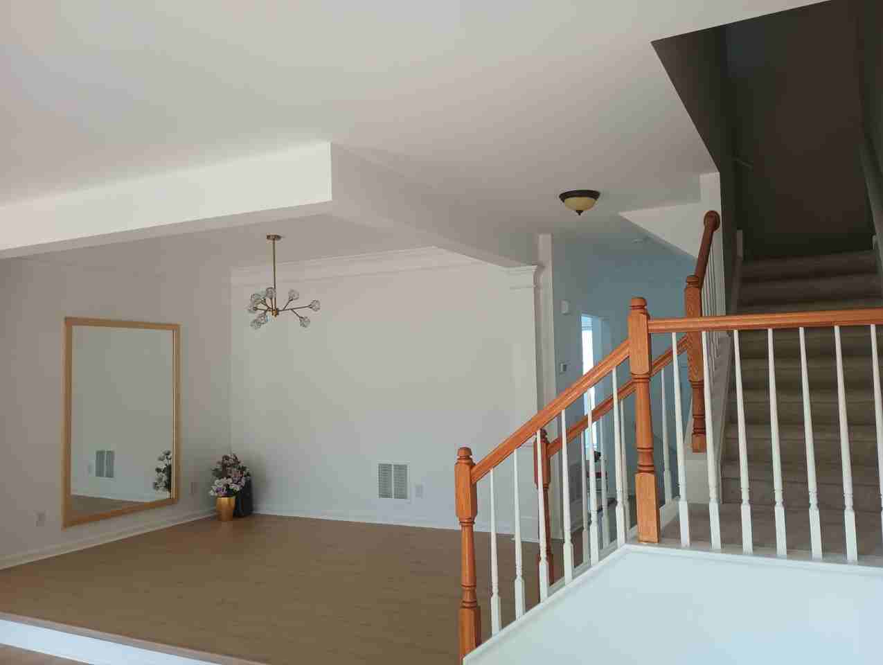 50 Avalon Ct - Photo 2 of 14
