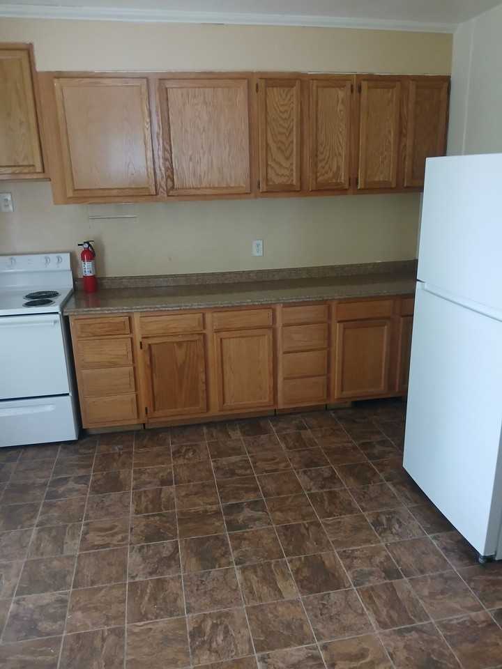2615 Sw 12th St #2 - Photo 6 of 6