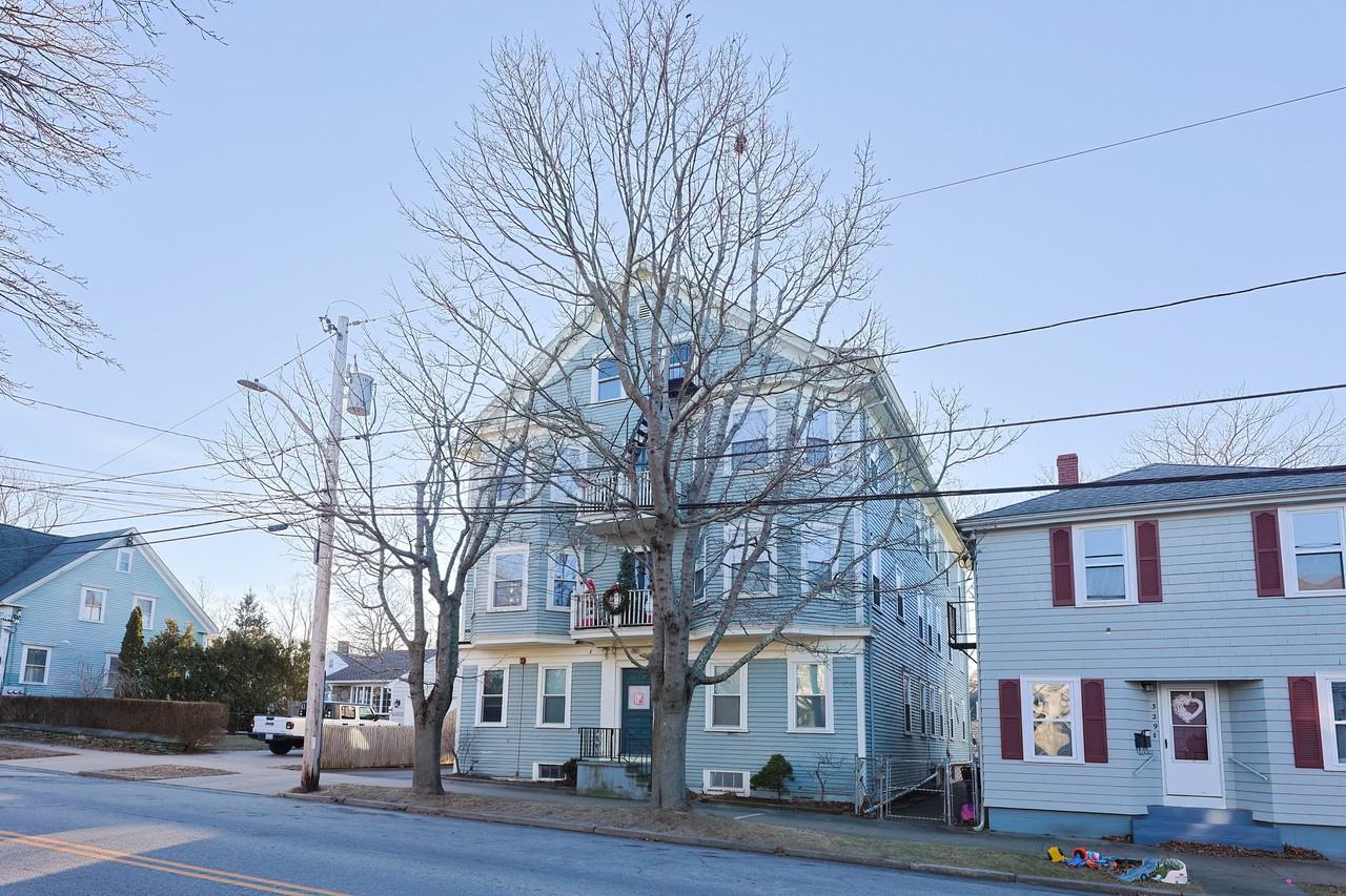 327 High St #2R - Photo 3 of 15