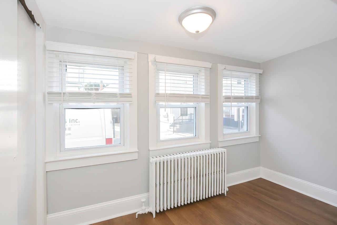 39 Bourne St #1W - Photo 7 of 18