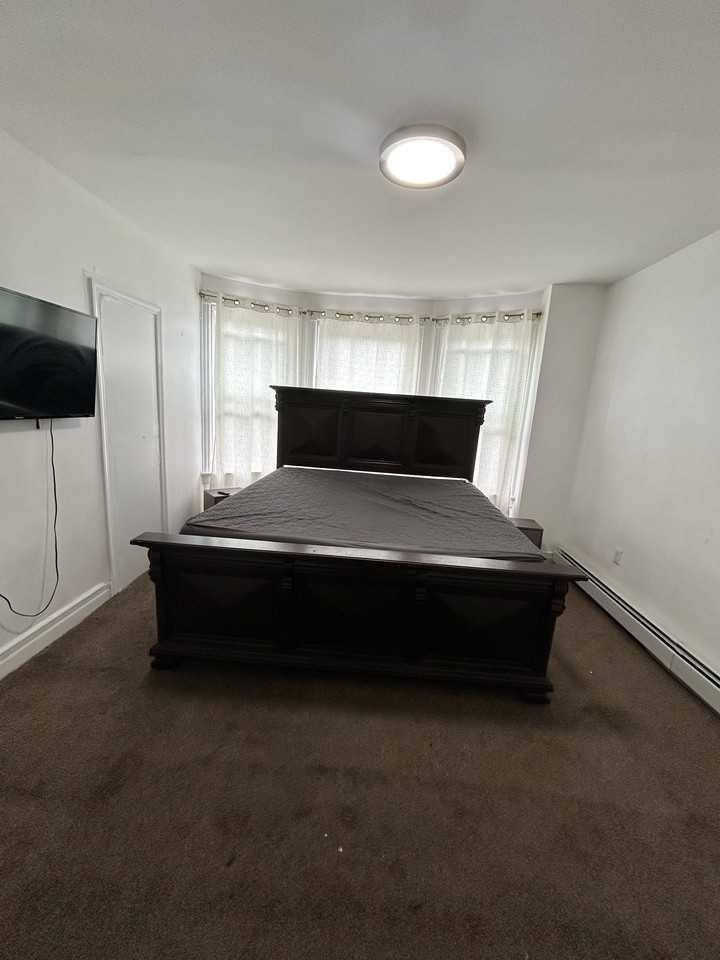 779 Lake St #2ndFL - Photo 2 of 6