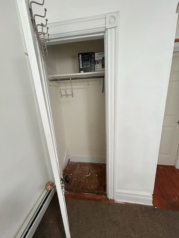 779 Lake St #2ndFL - Photo 5 of 6