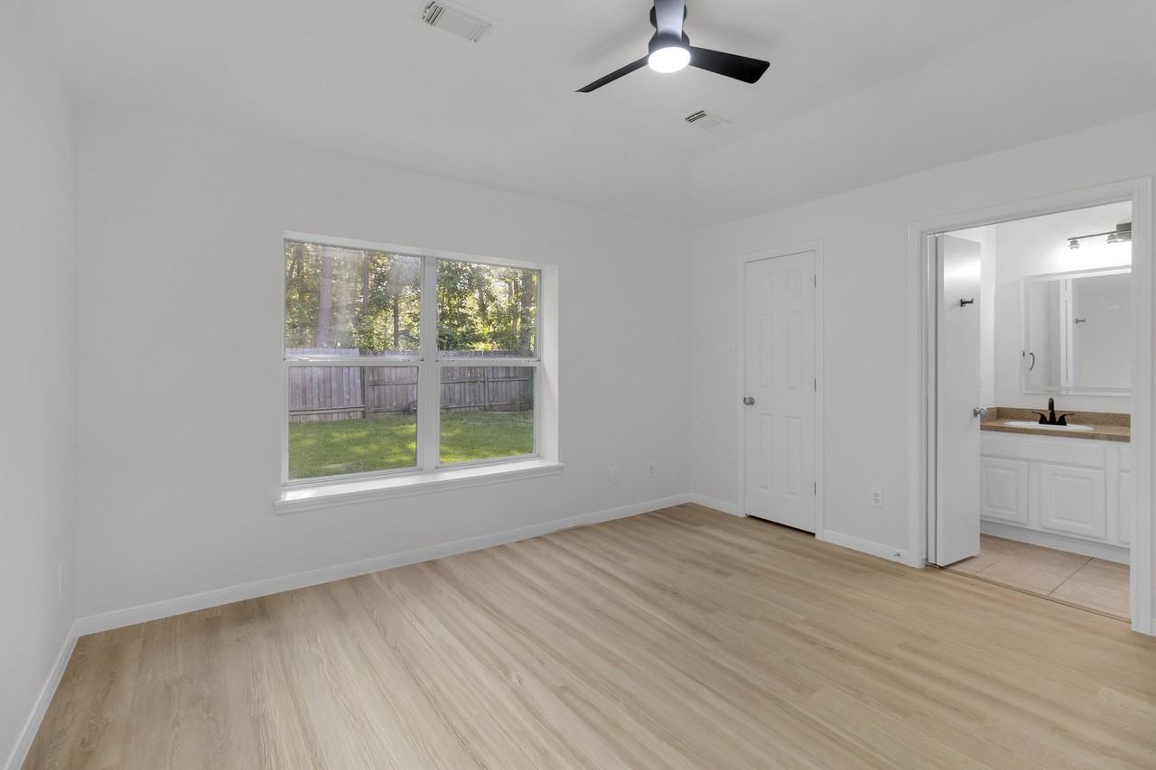16413 Danika Oak Dr - Photo 5 of 20