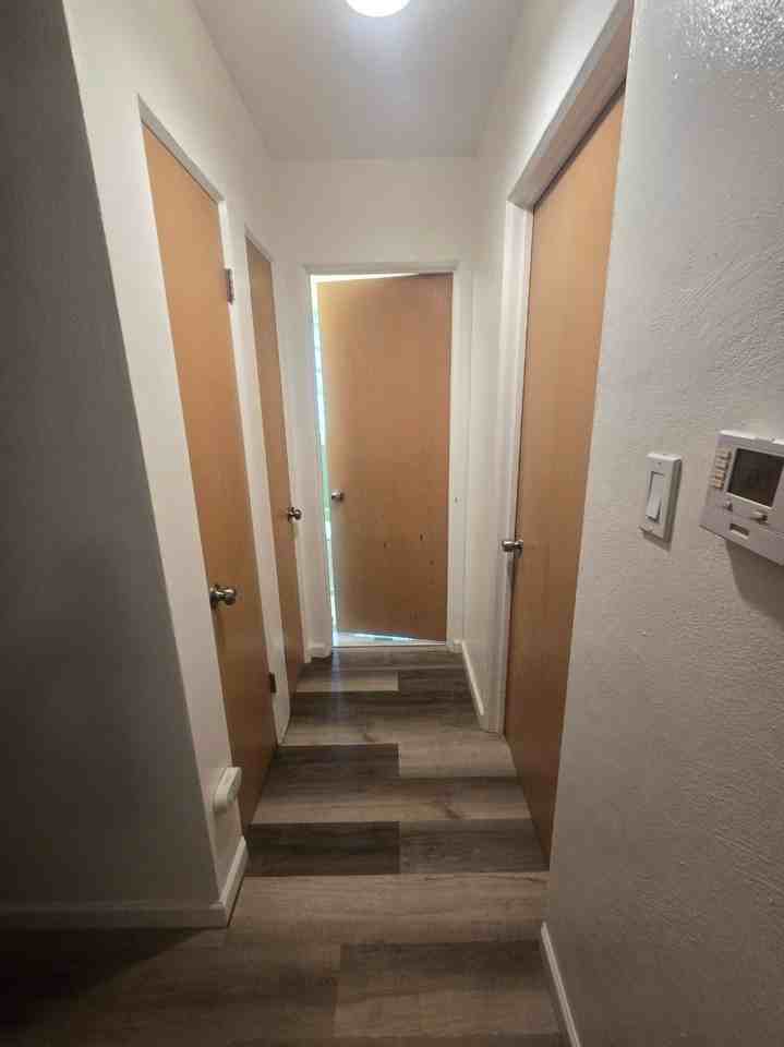 403 Marie Ave - Photo 4 of 9