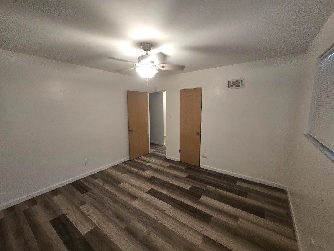 403 Marie Ave - Photo 5 of 9