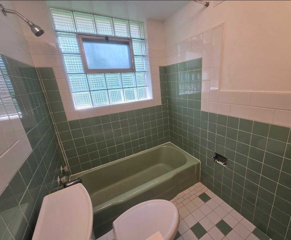403 Marie Ave - Photo 7 of 9