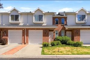 featured image of 80 Peregrine Ln #14