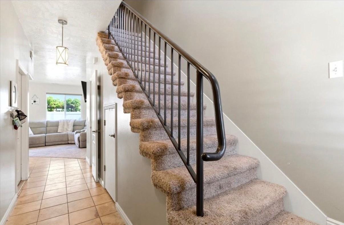 80 Peregrine Ln #14 - Photo 2 of 20
