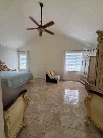2385 Sunderland Ave - Photo 7 of 8