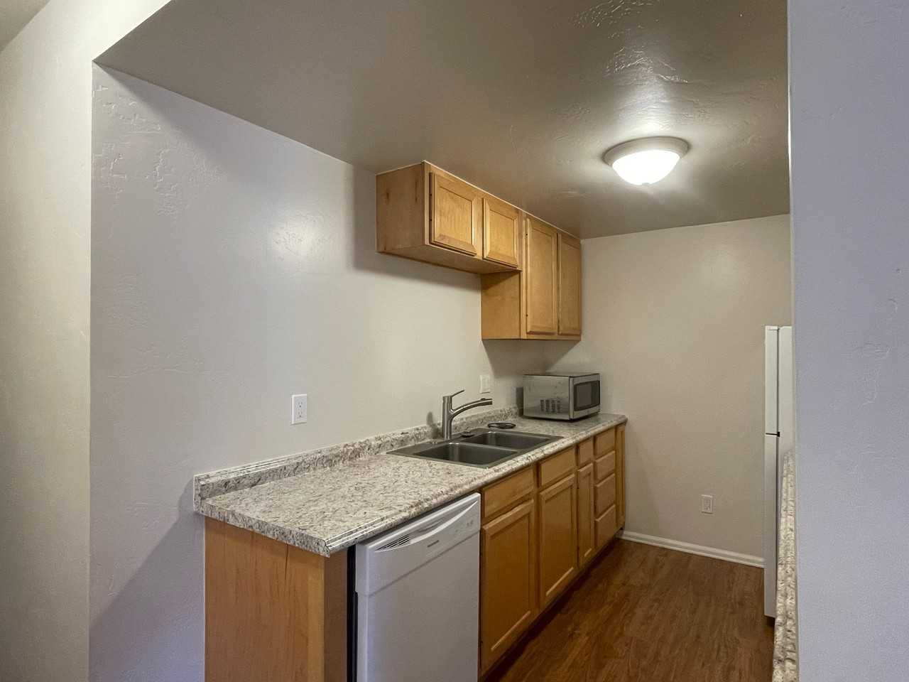 294 Tanager Cir #A - Photo 3 of 9