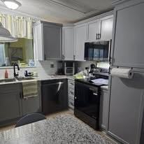 32 Umber Ct - Photo 3 of 17