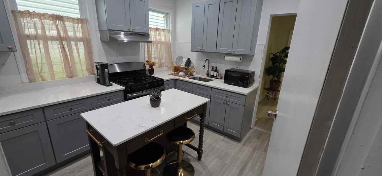 184 Arlington Ave #1 - Photo 6 of 12