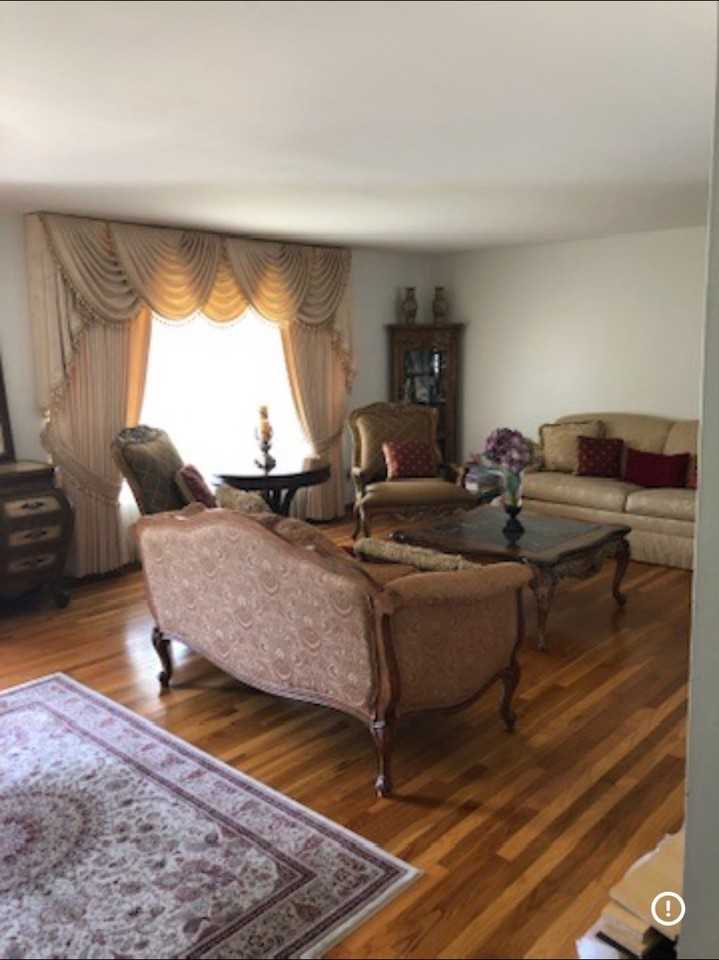 16974 Sherborne Ave - Photo 4 of 11