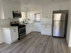115 W Ivy St - Photo 1 of 1