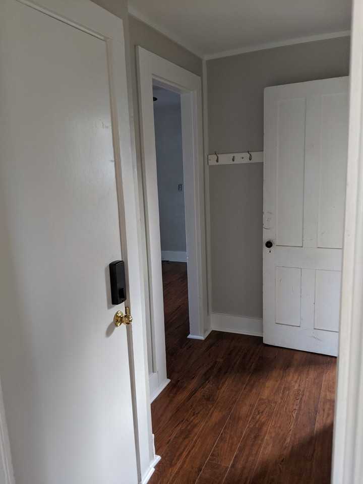 118 Main St #3 - Photo 3 of 16