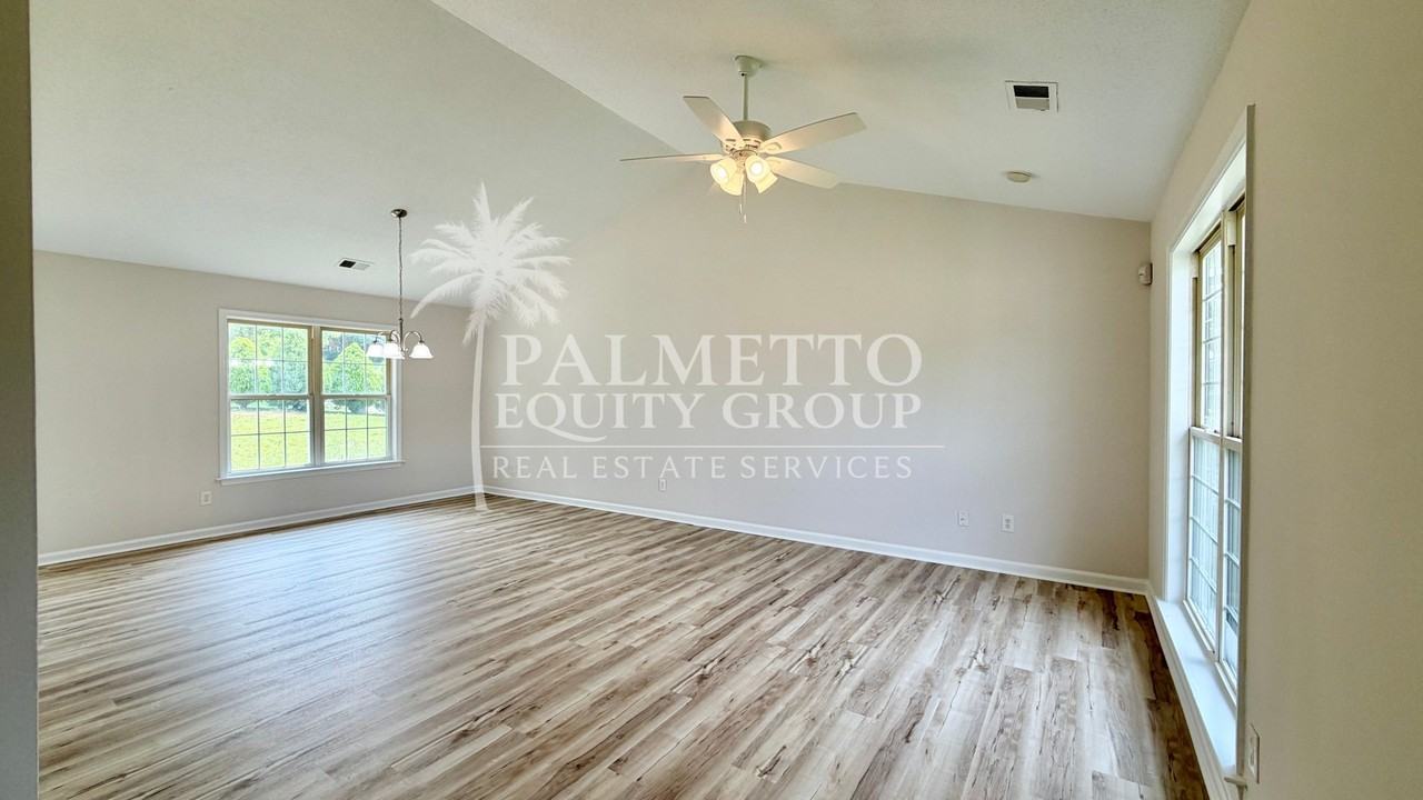 700 Brushy Fork Dr - Photo 2 of 12