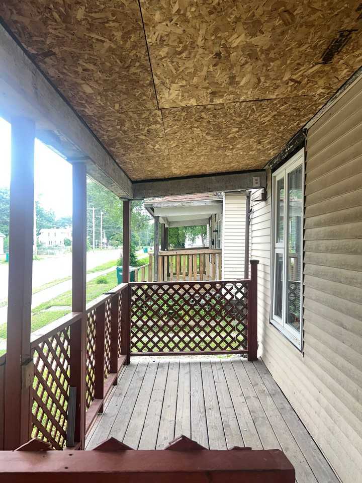 785 E Cantrell St - Photo 6 of 20