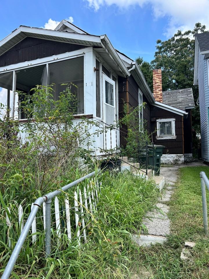 1532 5th St - Photo 5 of 20