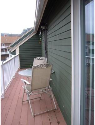 425 Main St - Photo 3 of 8