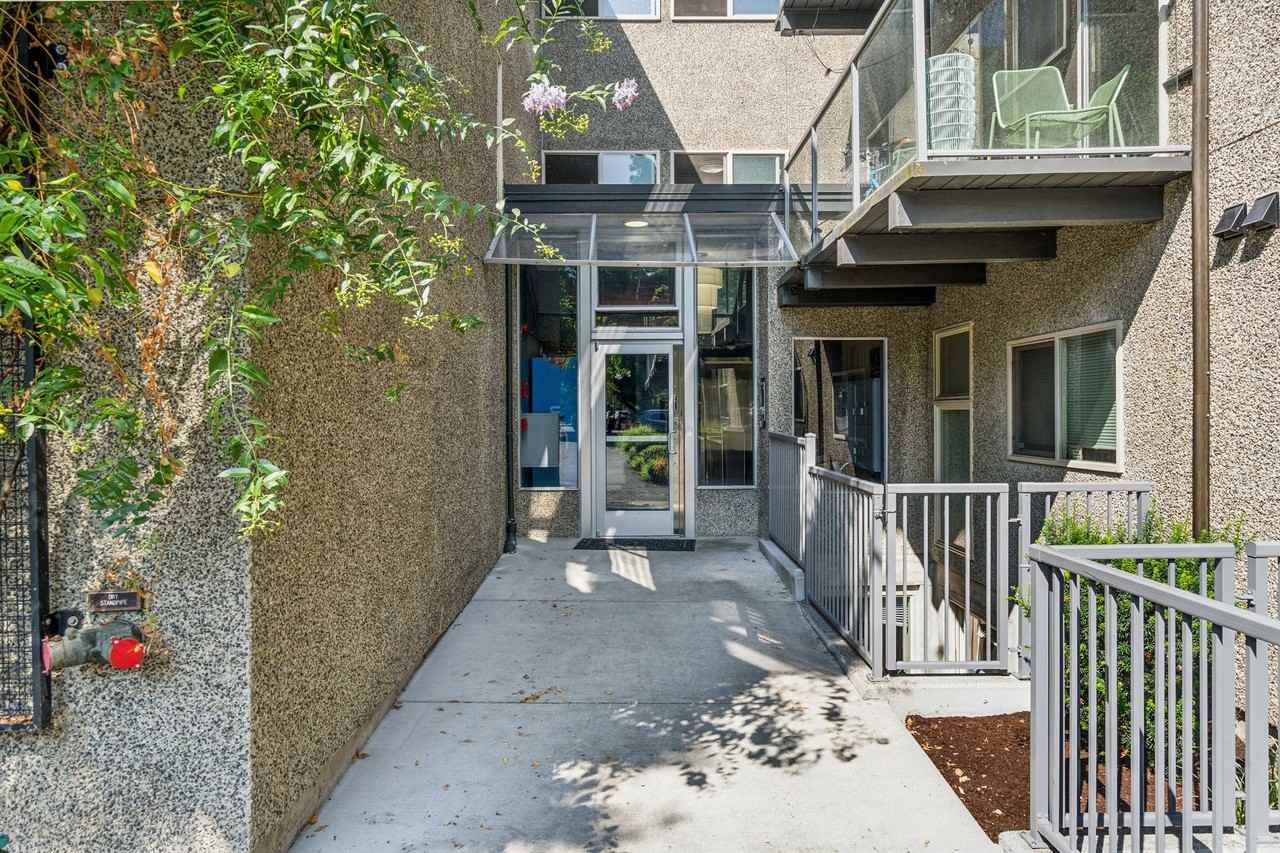 Minor Tower Apartments - Photo 4 of 5