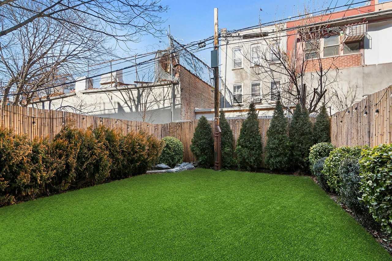 147 Herkimer St #1 - Photo 7 of 15