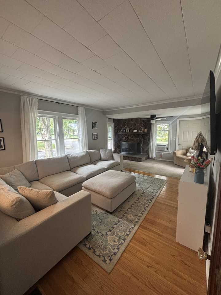 511 Montrose Ave #NA - Photo 7 of 10