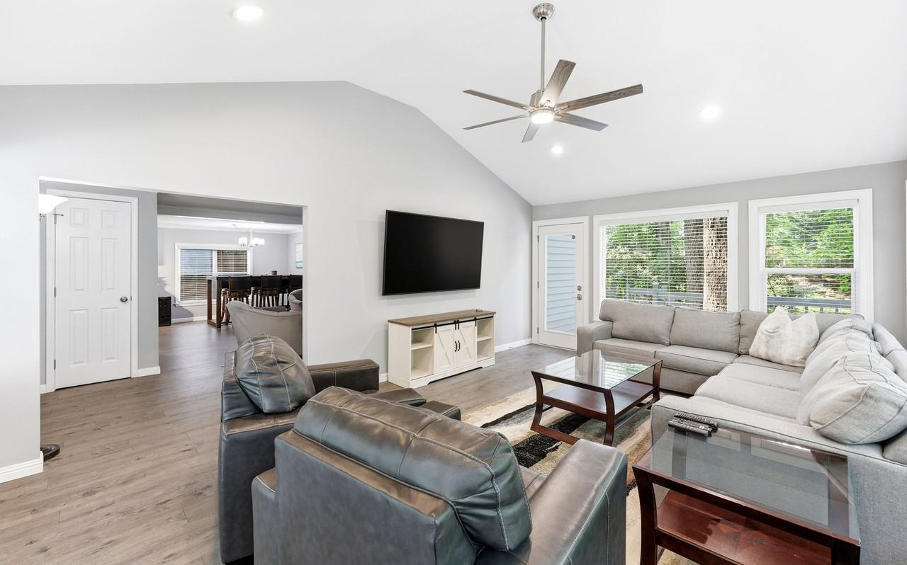 528 Oak Grove Rd #NA - Photo 5 of 39