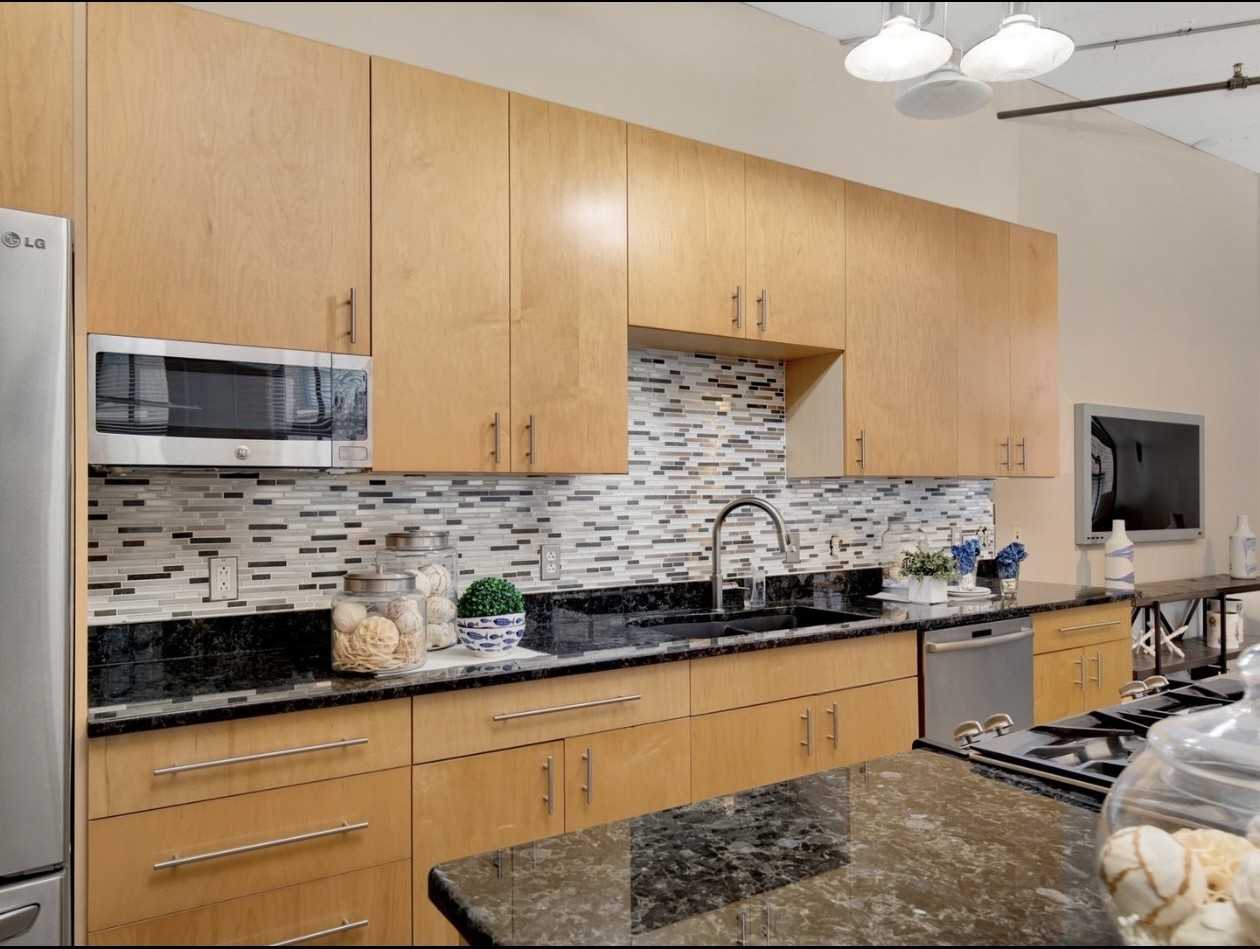 1619 Washington Ave #603 - Photo 7 of 19