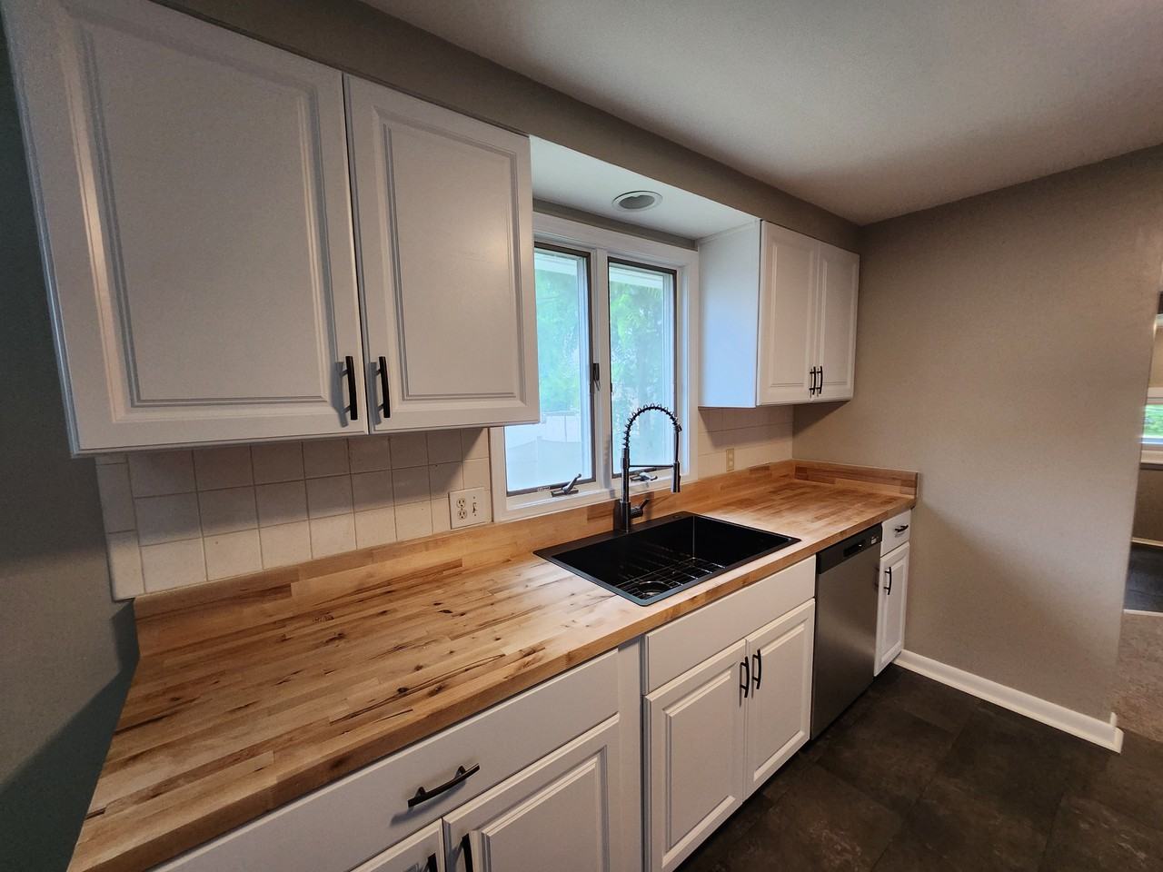 202 Granville St #NA - Photo 3 of 12
