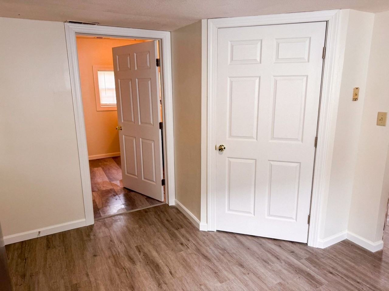 637 Mayne St #NA - Photo 2 of 15