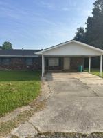 featured image of 621 Natchez Blvd #NA