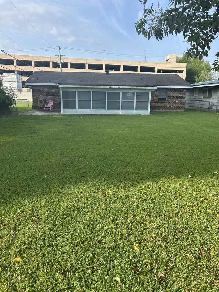 621 Natchez Blvd #NA - Photo 2 of 5