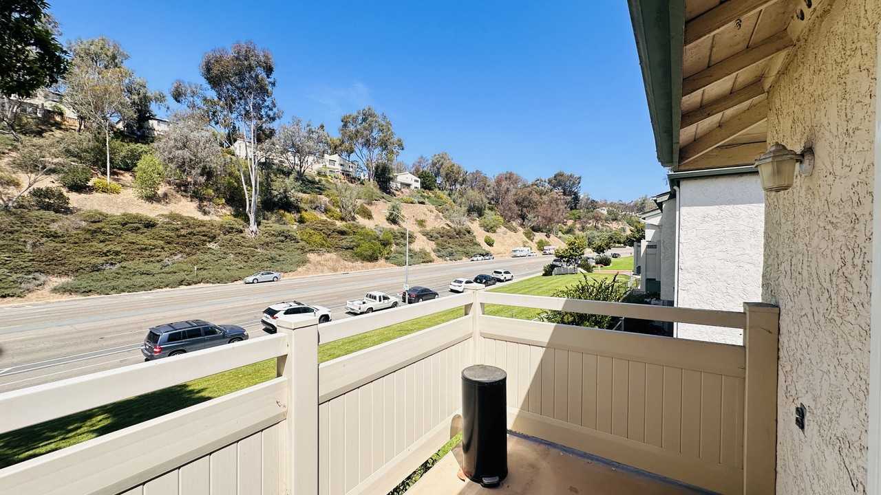 8811 Gilman Dr - Photo 2 of 30