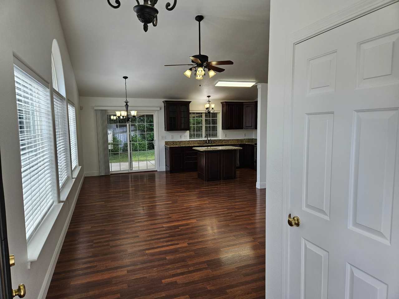 602 Mountain View Dr #NA - Photo 7 of 45