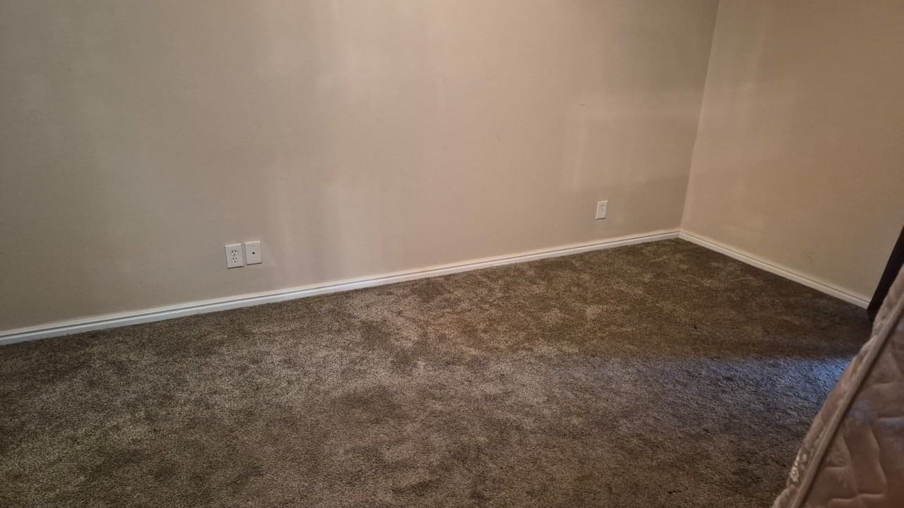 860 S Village Rd #P5 - Photo 3 of 7