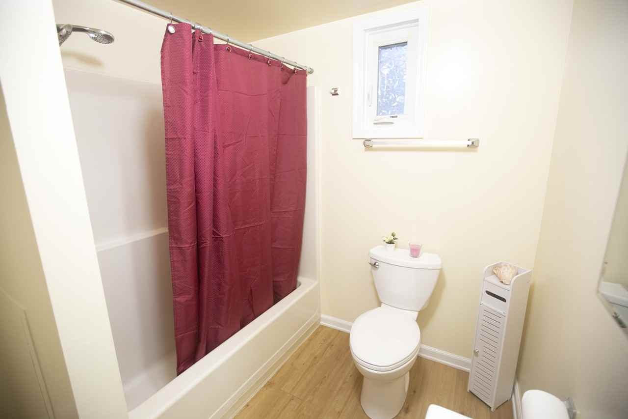 9206 Main St #A - Photo 6 of 17