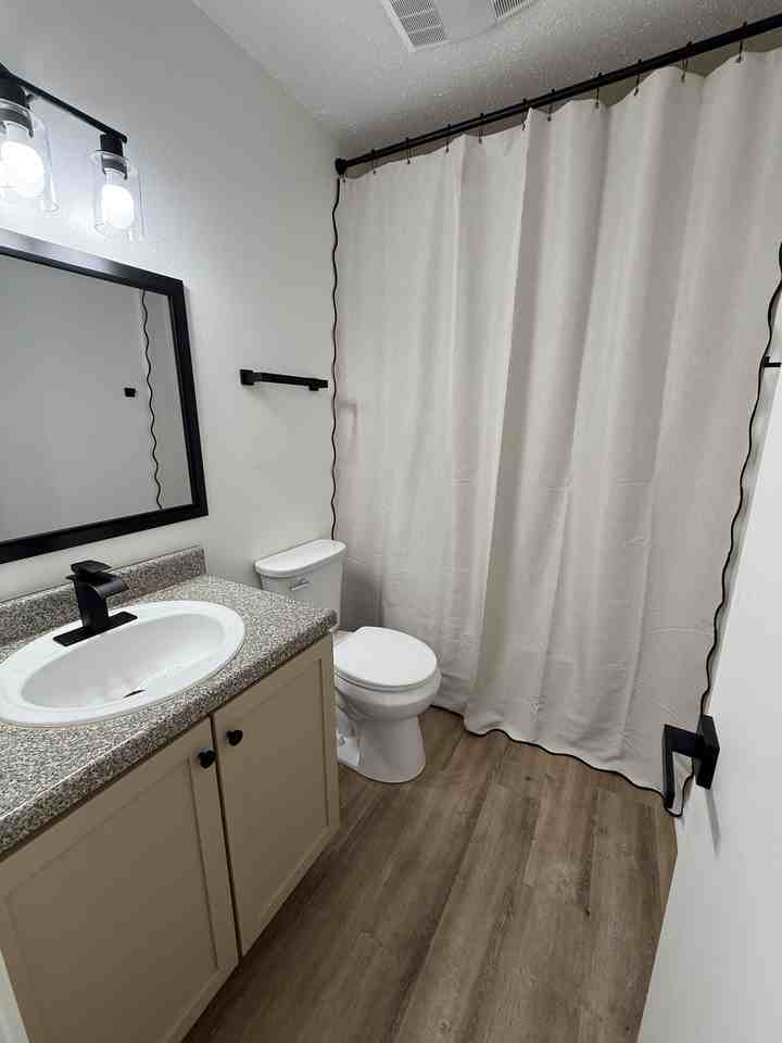 1244 Harbor Dr #311 - Photo 6 of 13