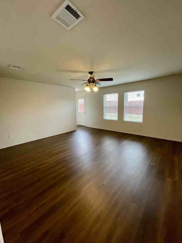 1445 Water Lily Dr #NA - Photo 3 of 15