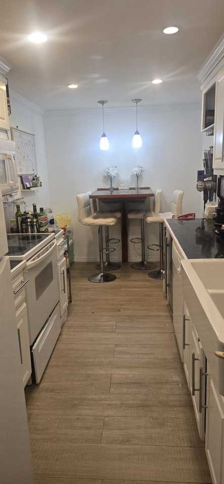 3860 Ne 170th St #208 - Photo 4 of 13