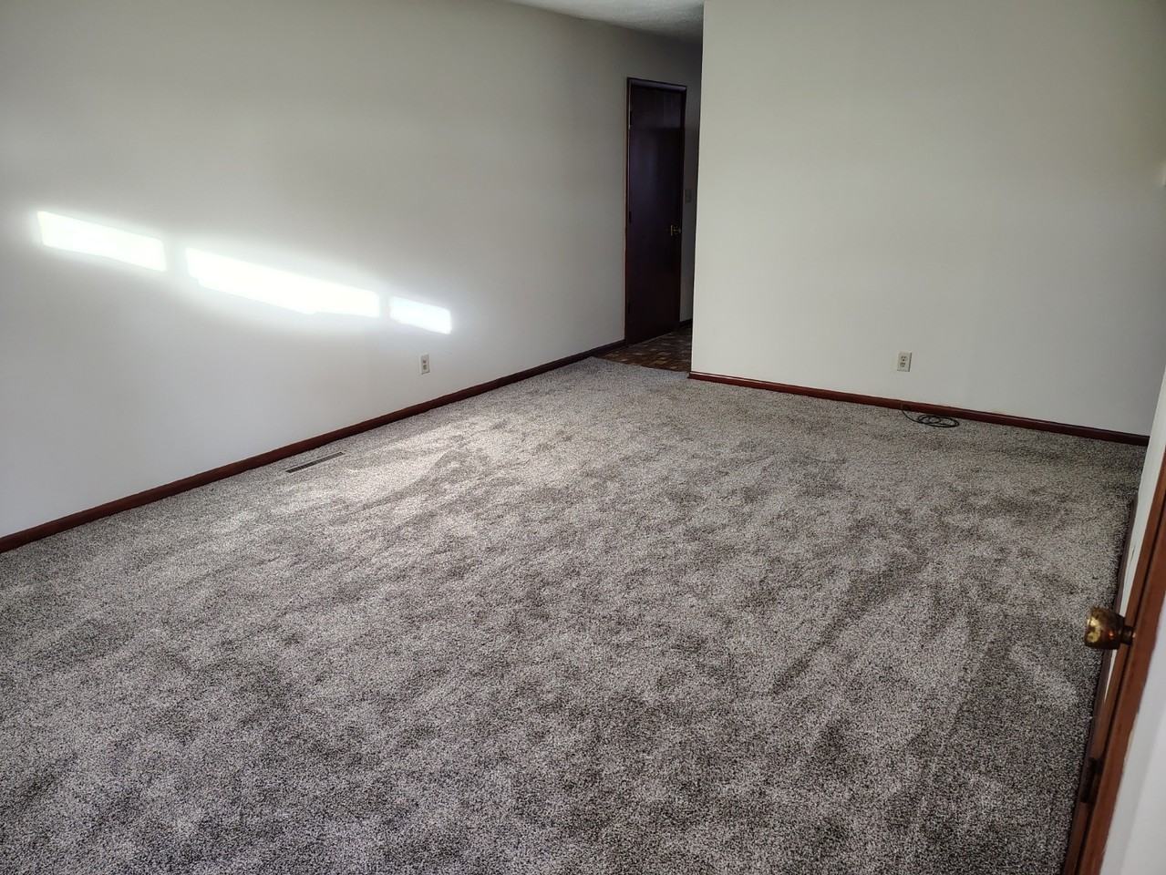 2544 S Westwood Ave #NA - Photo 5 of 23
