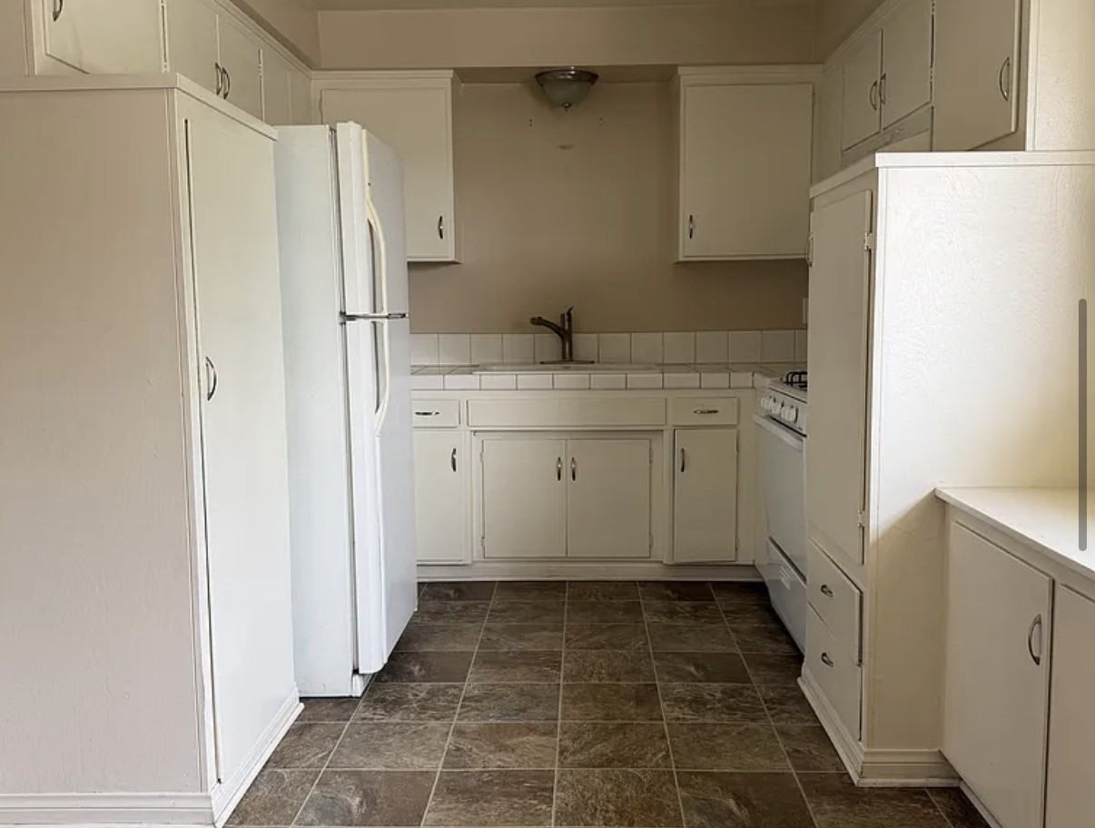 4425 Ocean View Blvd #9 - Photo 3 of 13
