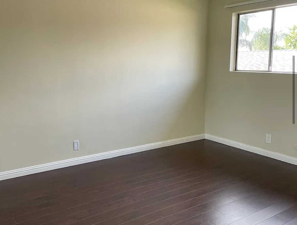 4425 Ocean View Blvd #9 - Photo 5 of 13