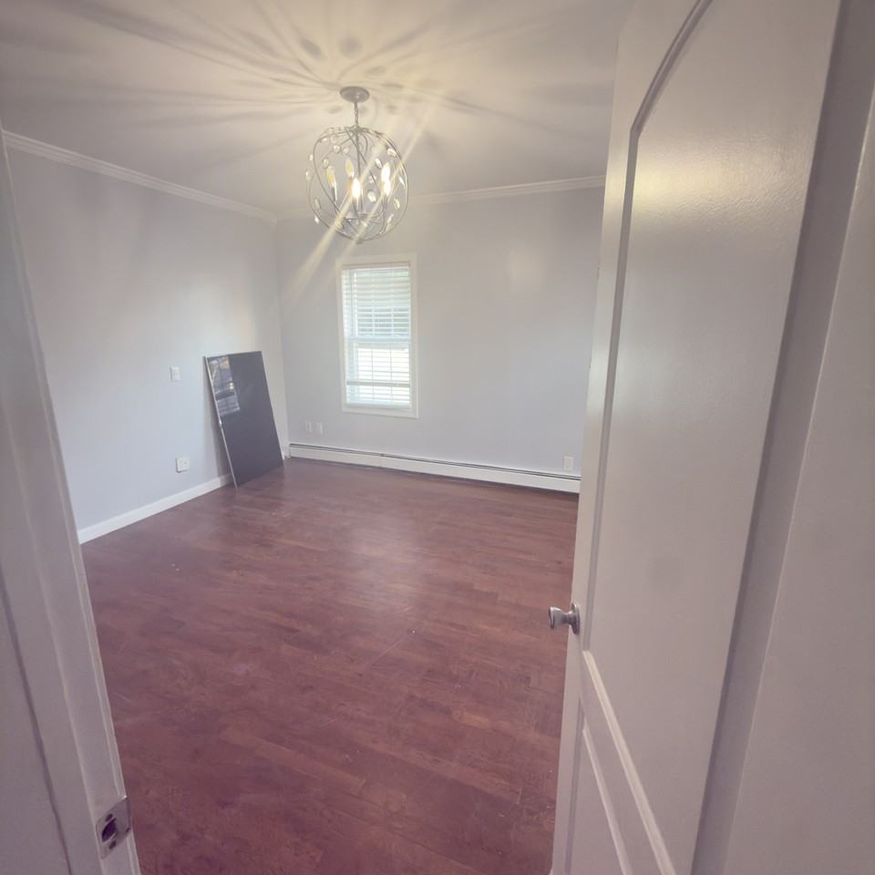 542 Power Rd - Photo 6 of 24