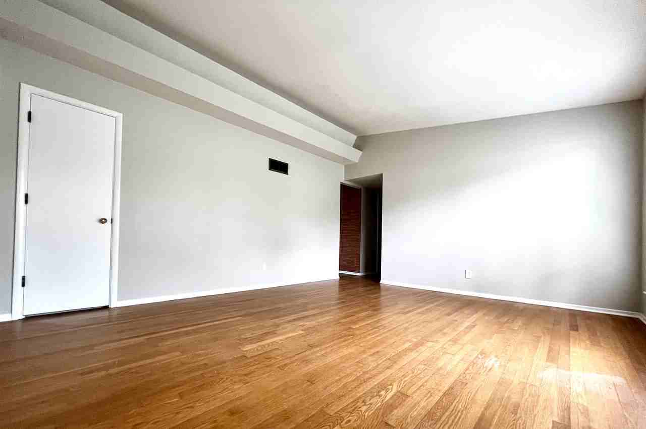 880 Gladiola Dr #NA - Photo 2 of 14