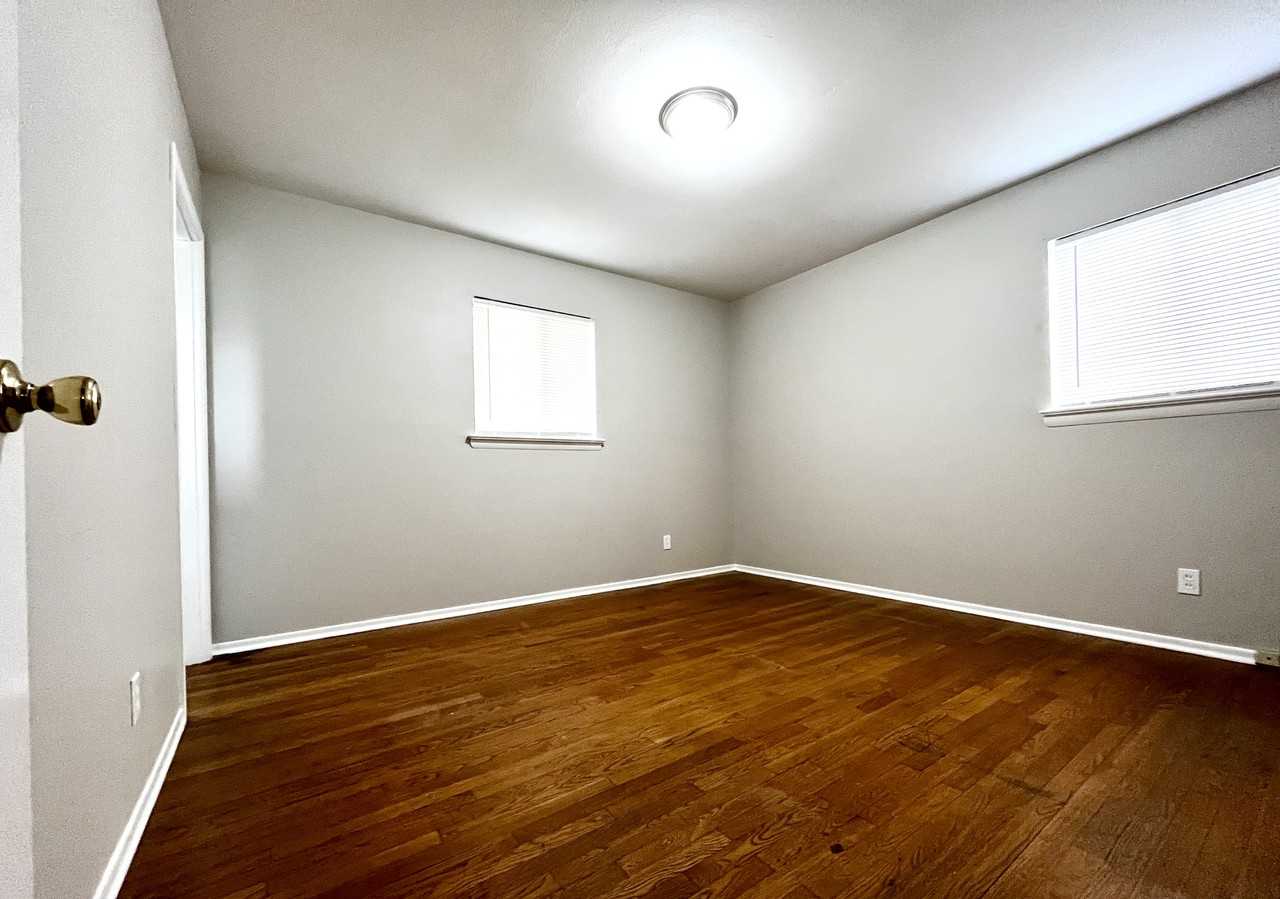 880 Gladiola Dr #NA - Photo 5 of 14