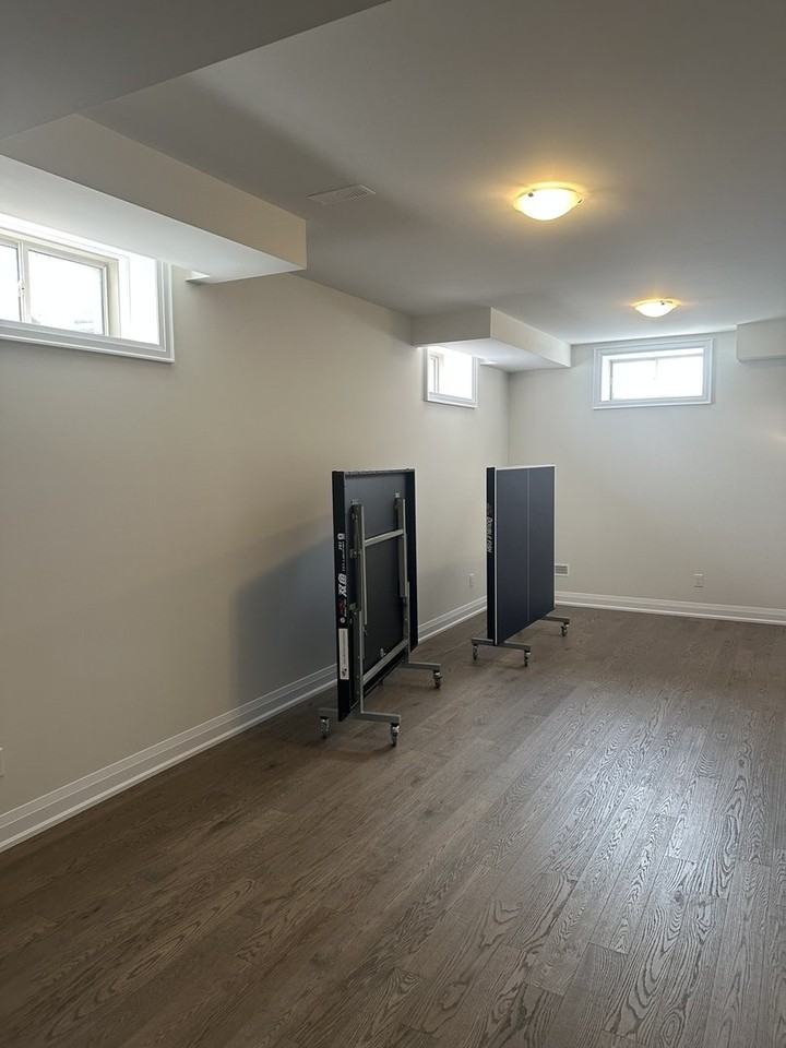 71 Pearsall Pl - Photo 7 of 16